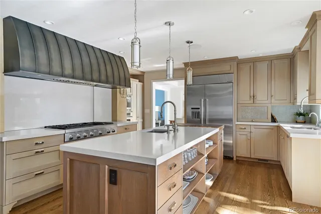 $1,725,000 | 5586 East Mineral Lane, Centennial, CO 80122