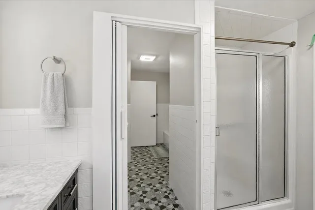 $700,000 | 34 Hitching Post Lane, Bedford, NH 03110