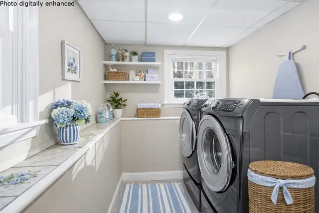 $700,000 | 34 Hitching Post Lane, Bedford, NH 03110