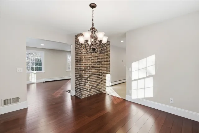 $700,000 | 34 Hitching Post Lane, Bedford, NH 03110