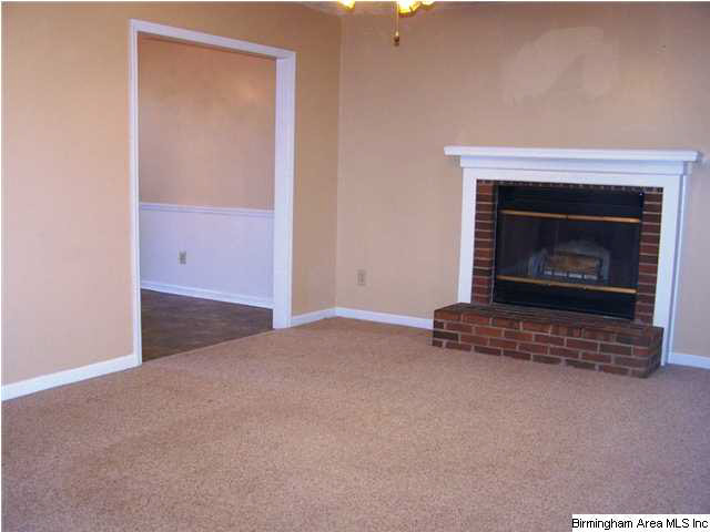 1740 Roundhill Road Weaver, AL 36277 - Photo 2 of 32