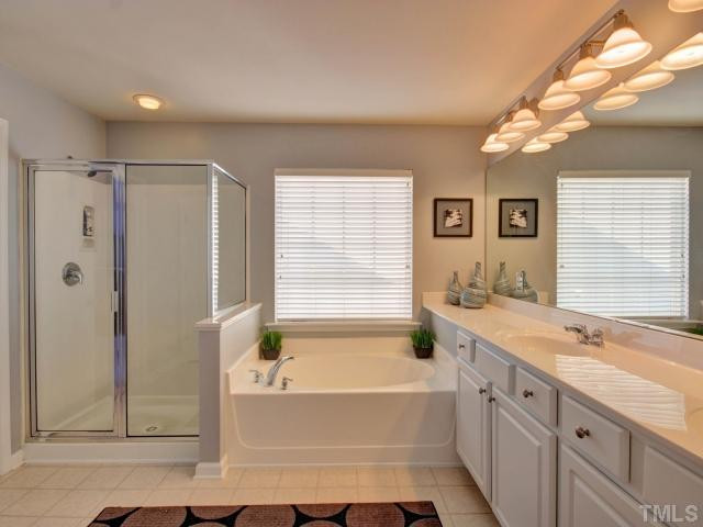 7807 Snow Heights Lane Raleigh, NC 27613 - Photo 11 of 21 Photo 11