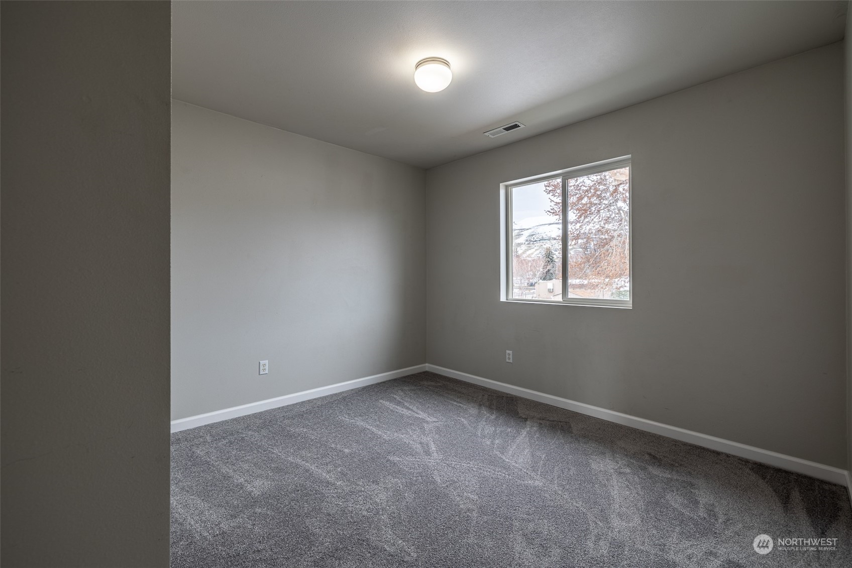1916 Northwood Road Wenatchee, WA 98801 - Photo 21 of 22 Gallery Image 21
