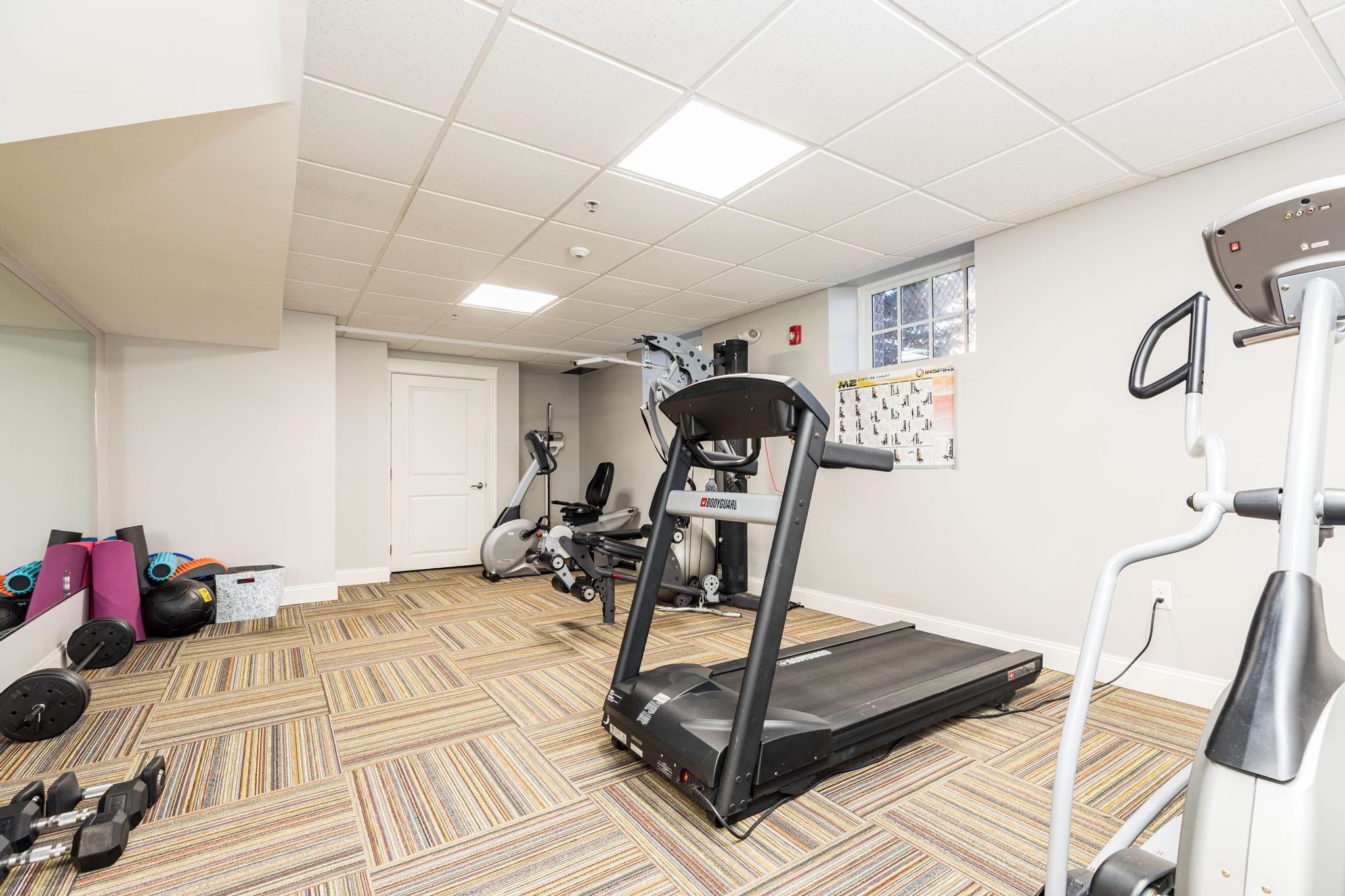 137 Daniel Street, Unit D302 Portsmouth, NH 03801 - Photo 37 of 39