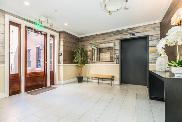 $3,950,000 | 137 Daniel Street, Unit D302, Portsmouth, NH 03801