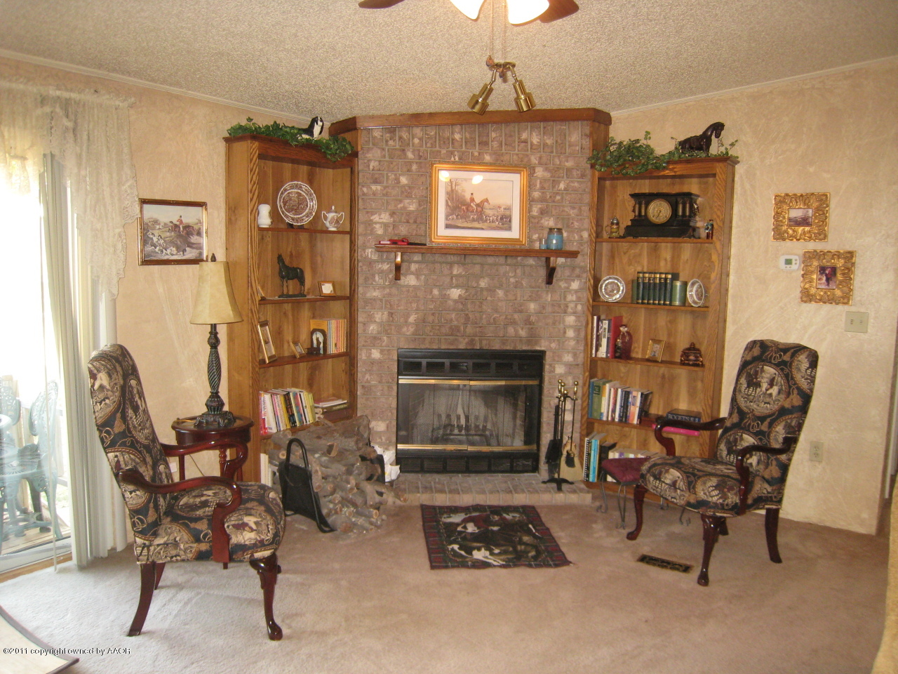 7628 River Road Amarillo, TX 79108 - Photo 5 of 18 Living Room - Add'l View
