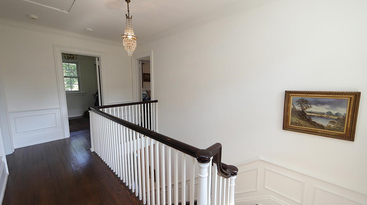 1823 St Marys Street Raleigh, NC 27608 - Photo 29 of 54 2nd floor foyer