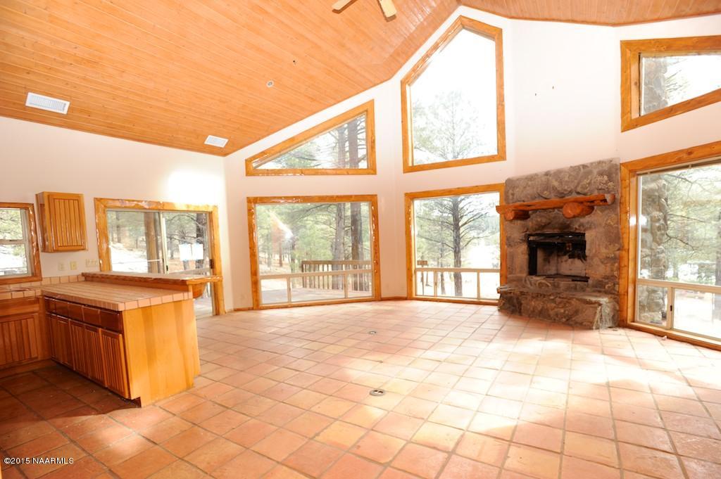 1099 Homestead Road Flagstaff, AZ 86005 - Photo 8 of 35 Great Room D