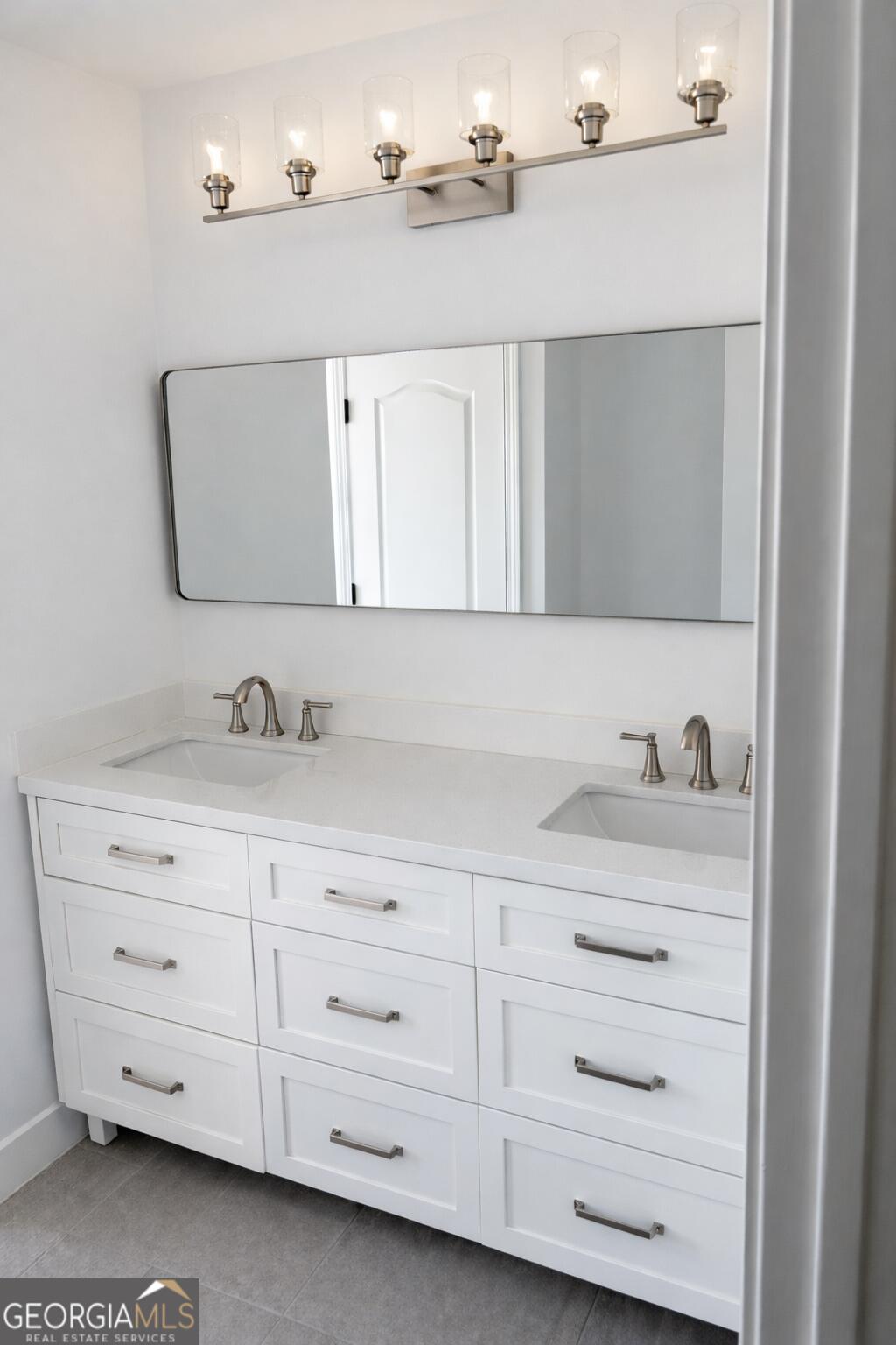 404 Juniper Court Canton, GA 30115 - Photo 3 of 11