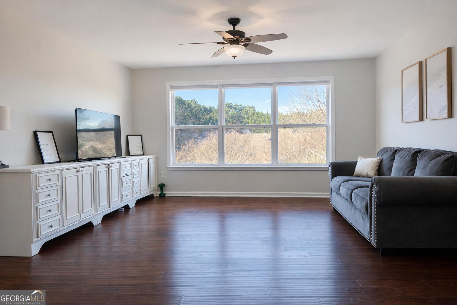 404 Juniper Court Canton, GA 30115 - Photo 4 of 11