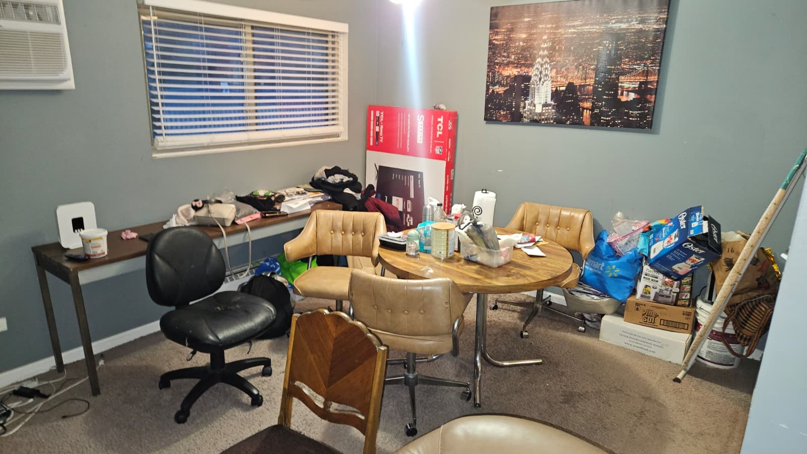 18550 Torrence Avenue, Unit 5 Lansing, IL 60438 - Photo 5 of 12 a reading room with furniture and a window