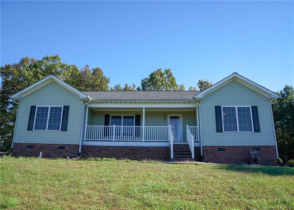 215 Roberts Road Blacksburg, SC 29702 - Photo 1 of 18