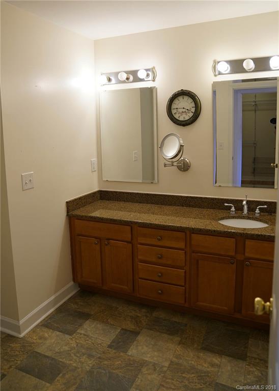 215 Roberts Road Blacksburg, SC 29702 - Photo 9 of 18