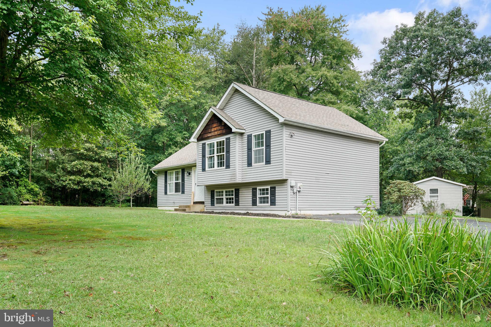 1099 Nottingham Road Elkton, MD 21921 - Photo 3 of 29 Great quiet lot.