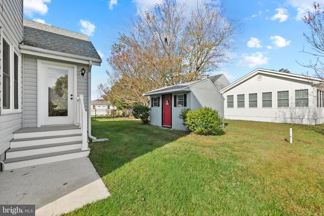 $499,000 | 37711 East Pond Circle, Selbyville, DE 19975