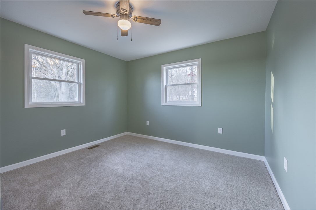 8 Cross Road Elmira, NY 14901 - Photo 16 of 28