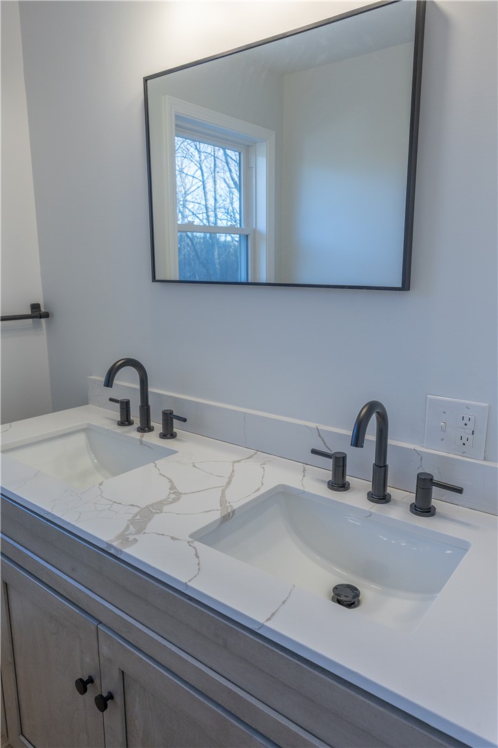 8 Cross Road Elmira, NY 14901 - Photo 10 of 28