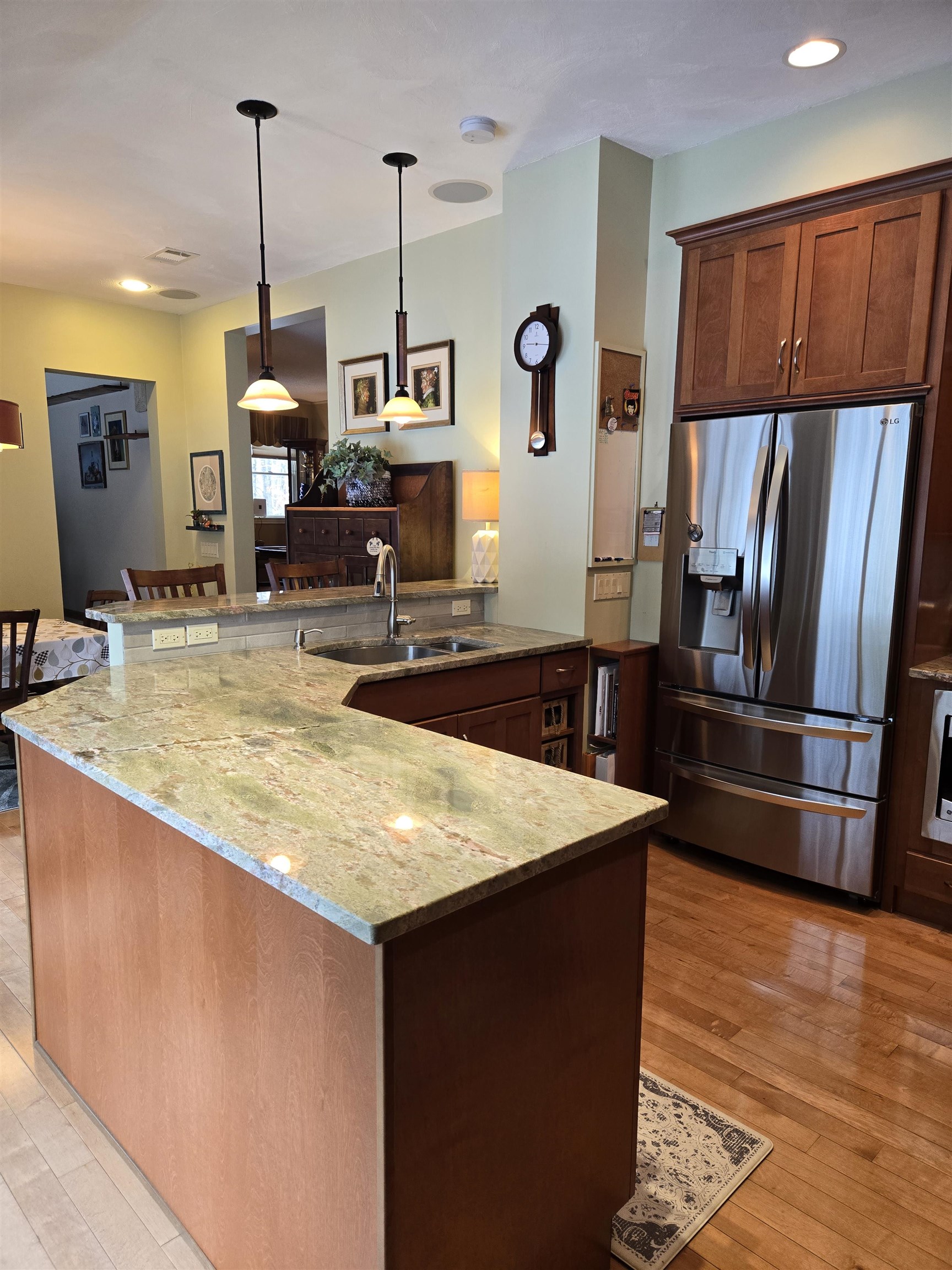 30 Maple Avenue Hampstead, NH 03841 - Photo 16 of 59