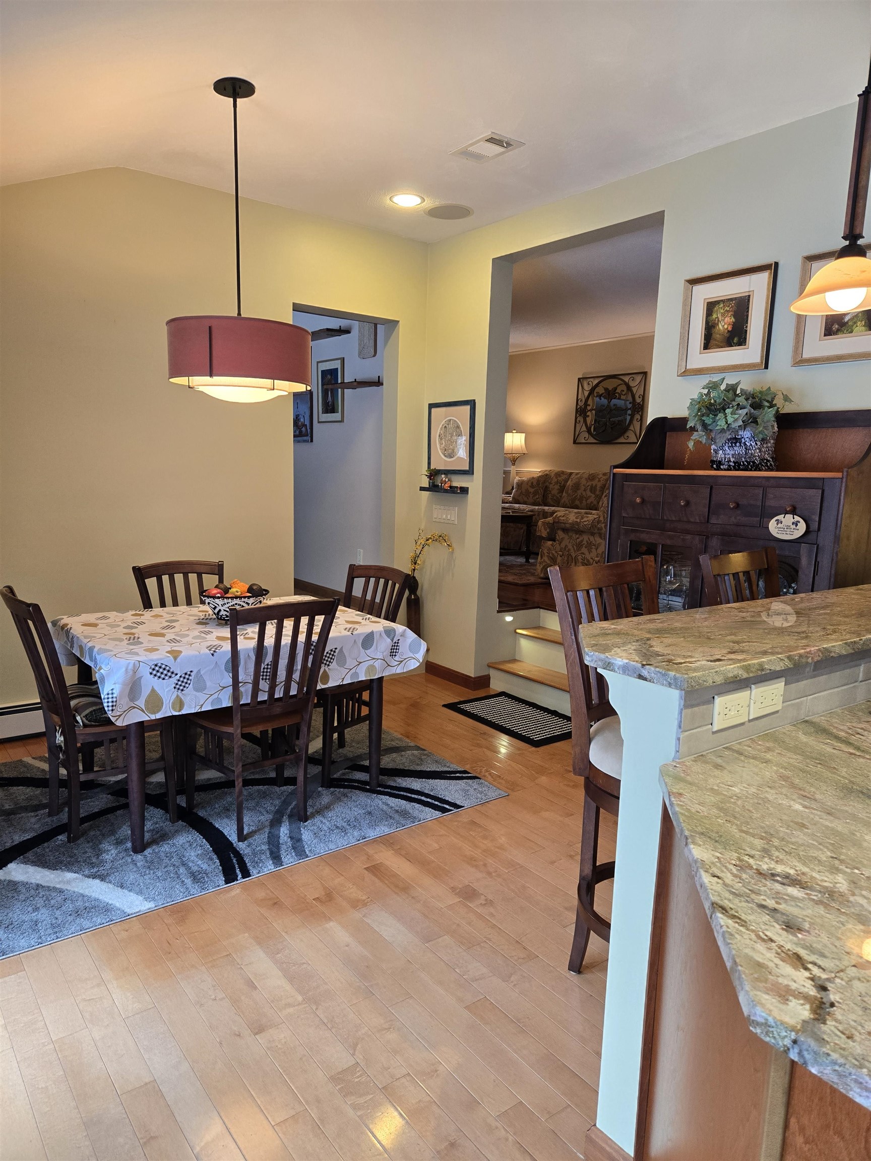 30 Maple Avenue Hampstead, NH 03841 - Photo 18 of 59