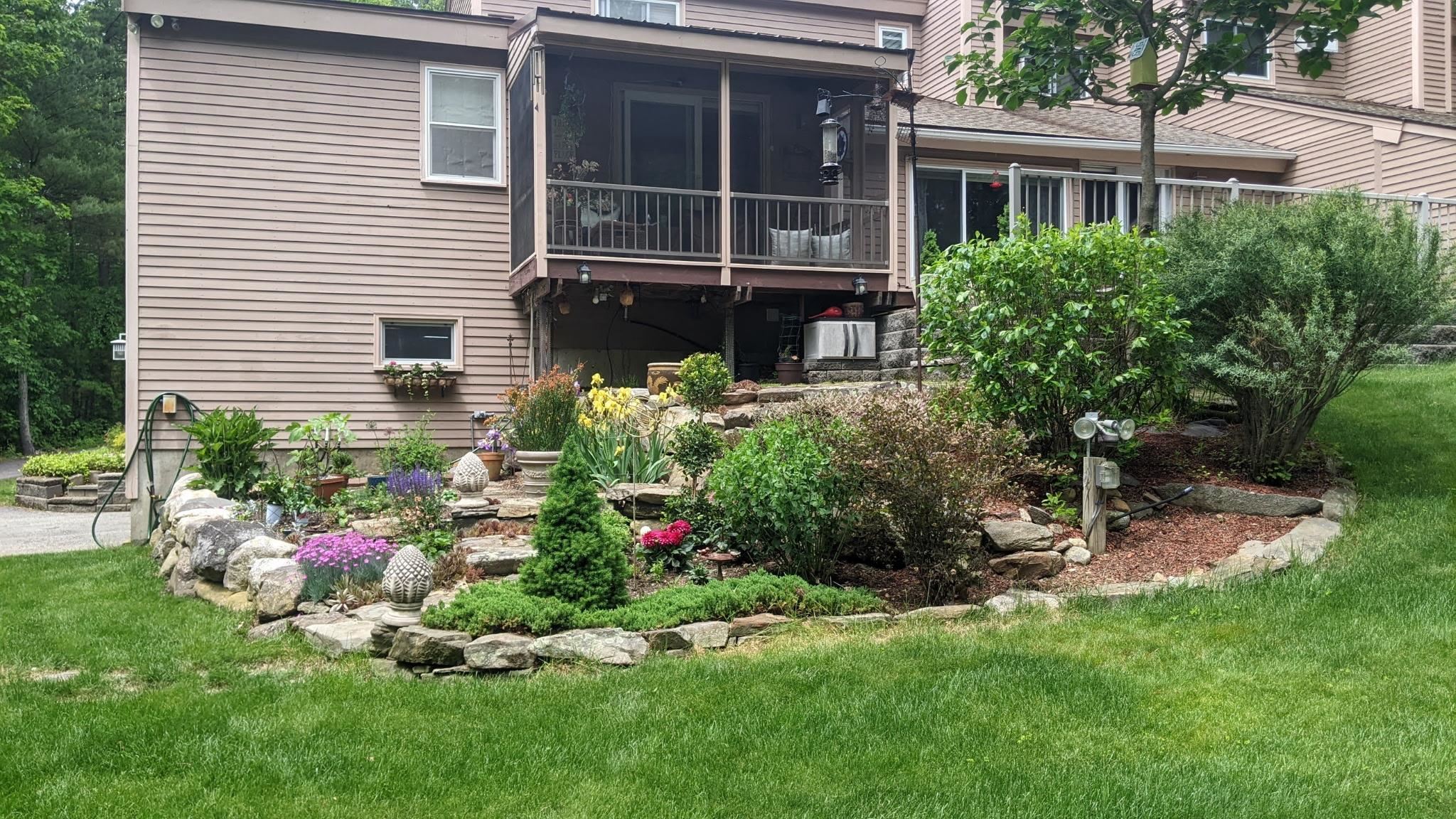 30 Maple Avenue Hampstead, NH 03841 - Photo 2 of 59