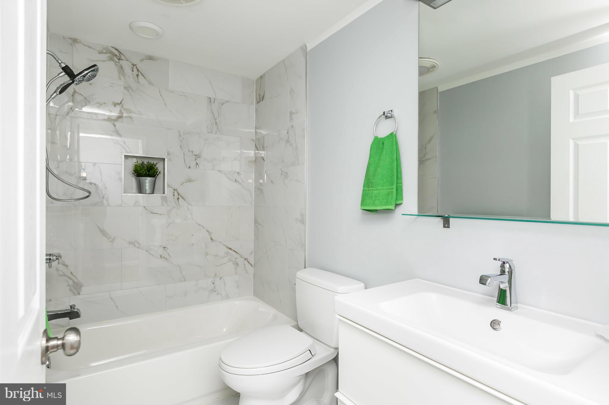 236 West Timonium Road Lutherville-Timonium, MD 21093 - Photo 16 of 30 Main Bathroom on Upper Level