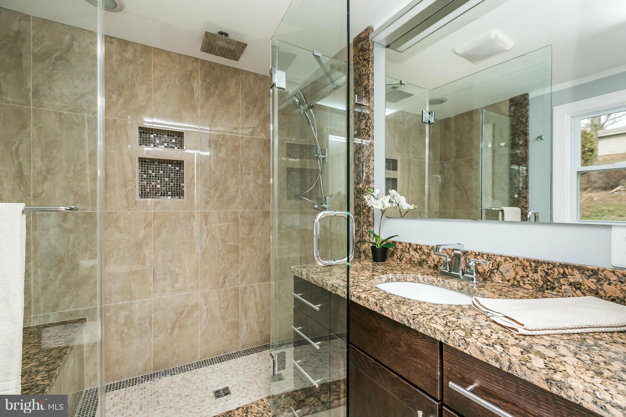 236 West Timonium Road Lutherville-Timonium, MD 21093 - Photo 19 of 30 Bath (Master)