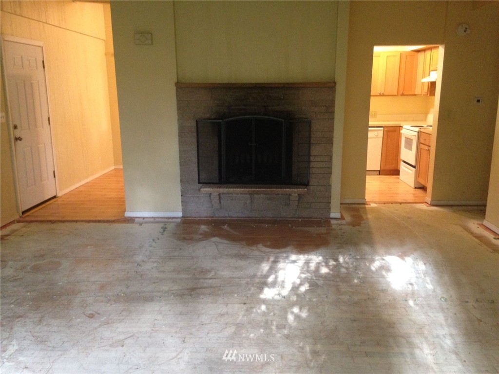 110 243rd Place Southeast Bothell, WA 98021 - Photo 3 of 9