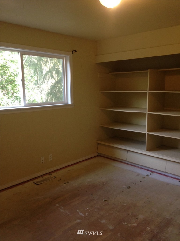 110 243rd Place Southeast Bothell, WA 98021 - Photo 5 of 9