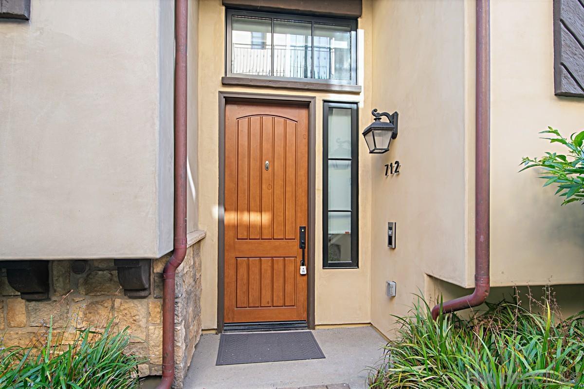712 Silver Street La Jolla, CA 92037 - Photo 20 of 21 a view of front door