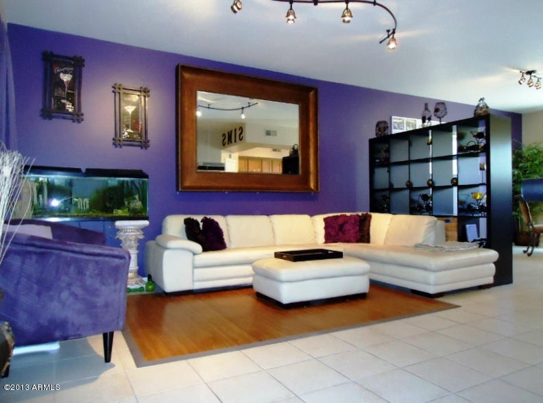 3250 West Greenway Road, Unit 151 Phoenix, AZ 85053 - Photo 2 of 17 Great Room