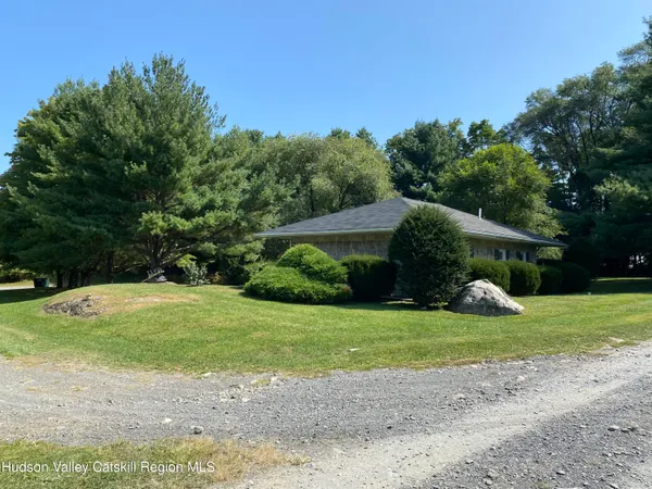 $2,100,000 | 243 Vineyard Avenue, Highland, NY 12528
