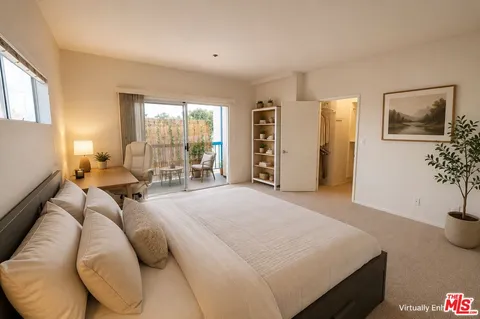 $988,888 | 1915 Malcolm Avenue, Unit 301, Los Angeles, CA 90025