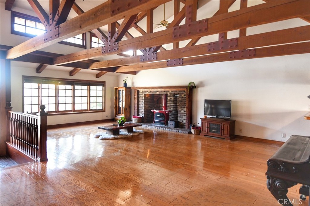 5621 Alwick Place Brea, CA 92821 - Photo 10 of 43 a view of a room with gym equipment