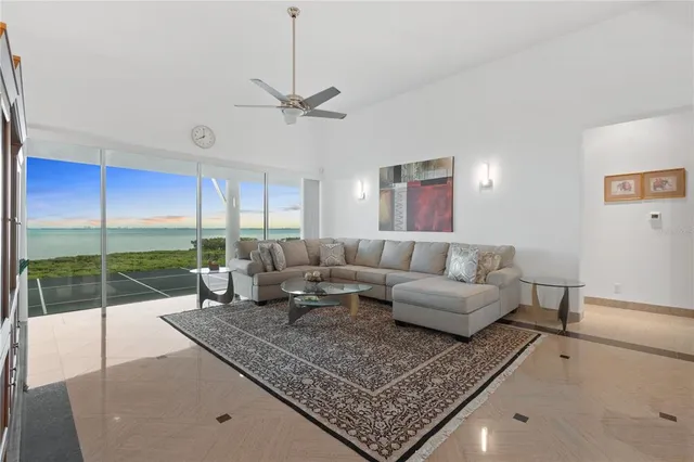 $3,900,000 | 4908 64th Drive West, Bradenton, FL 34210