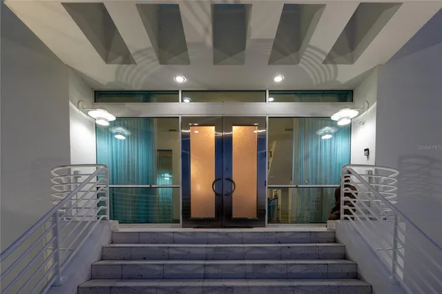 $3,900,000 | 4908 64th Drive West, Bradenton, FL 34210