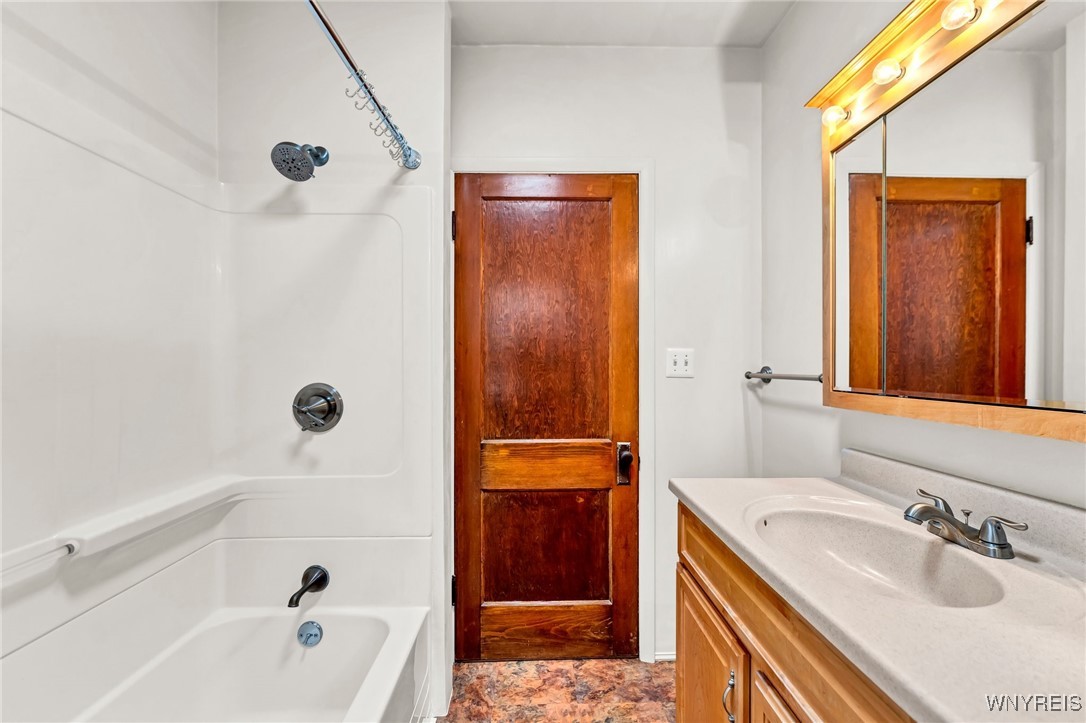 103 Potters Road Buffalo, NY 14220 - Photo 24 of 49