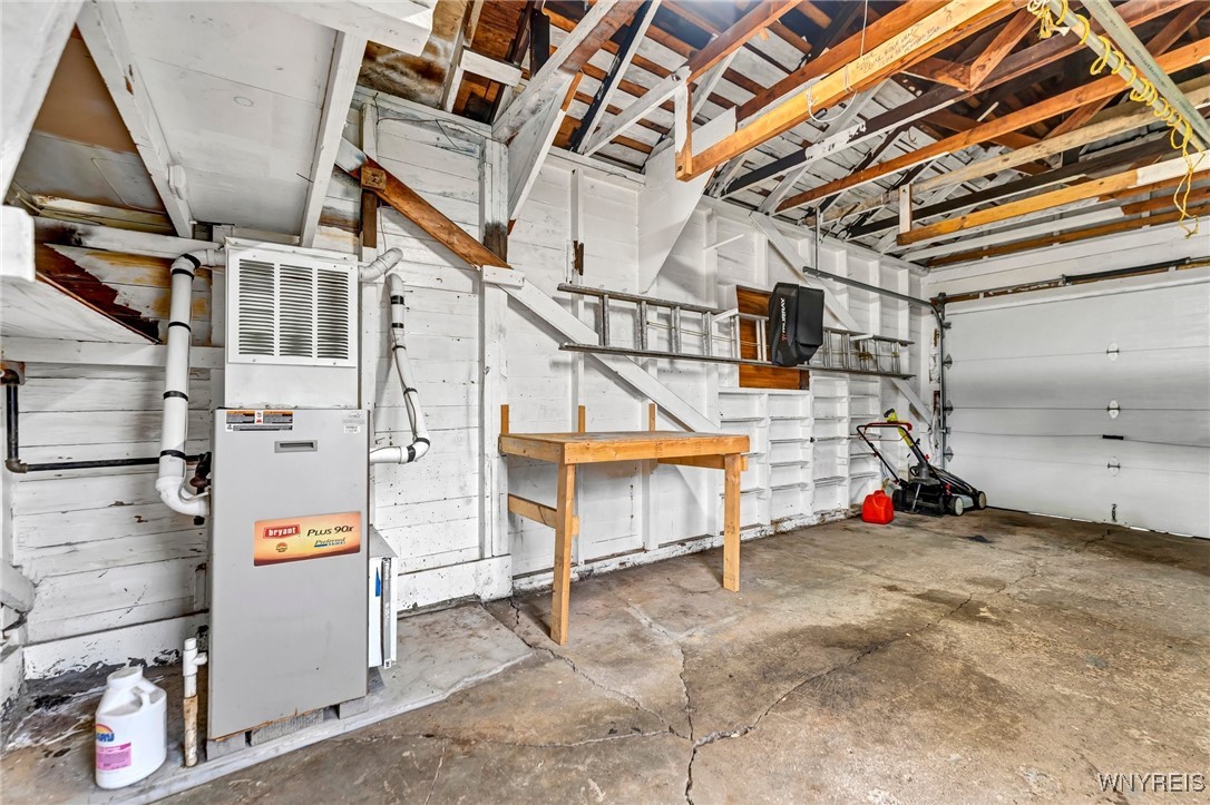 103 Potters Road Buffalo, NY 14220 - Photo 49 of 49 Heated garage