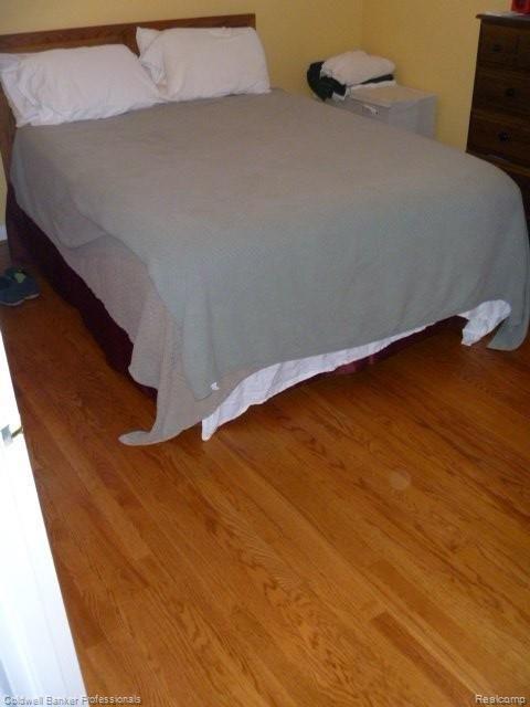 31621 Marblehead Road Farmington, MI 48336 - Photo 12 of 12 P1020016.JPG