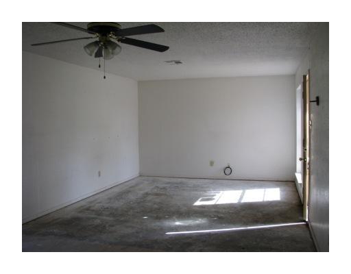 908 Hooter Road Bridge City, LA 70094 - Photo 2 of 9 Gallery Image 2