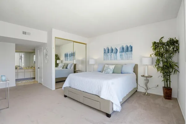 $1,748,000 | 73 Kingston Court South, Coronado, CA 92118