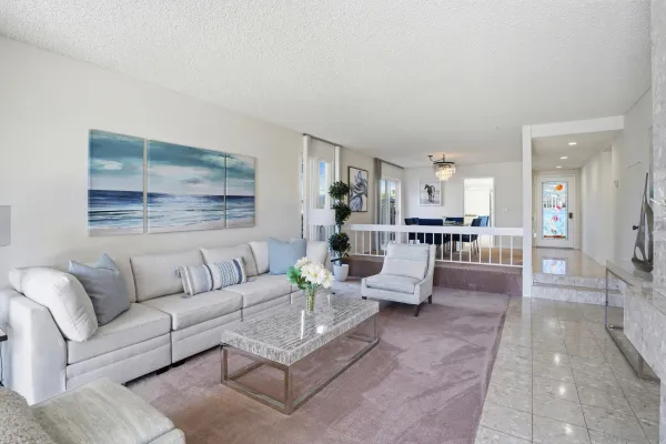 $1,748,000 | 73 Kingston Court South, Coronado, CA 92118