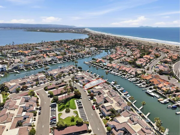 $1,748,000 | 73 Kingston Court South, Coronado, CA 92118