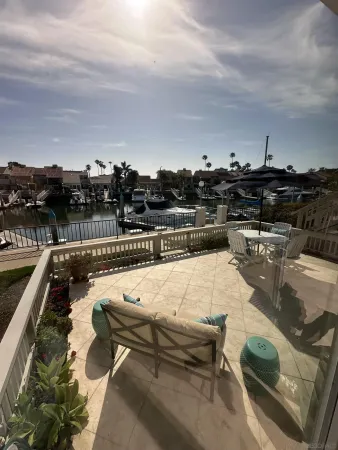 $1,748,000 | 73 Kingston Court South, Coronado, CA 92118