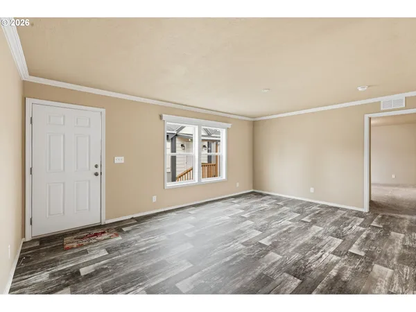 $166,000 | 10701 Southeast Highway 212, Unit C4, Clackamas, OR 97015