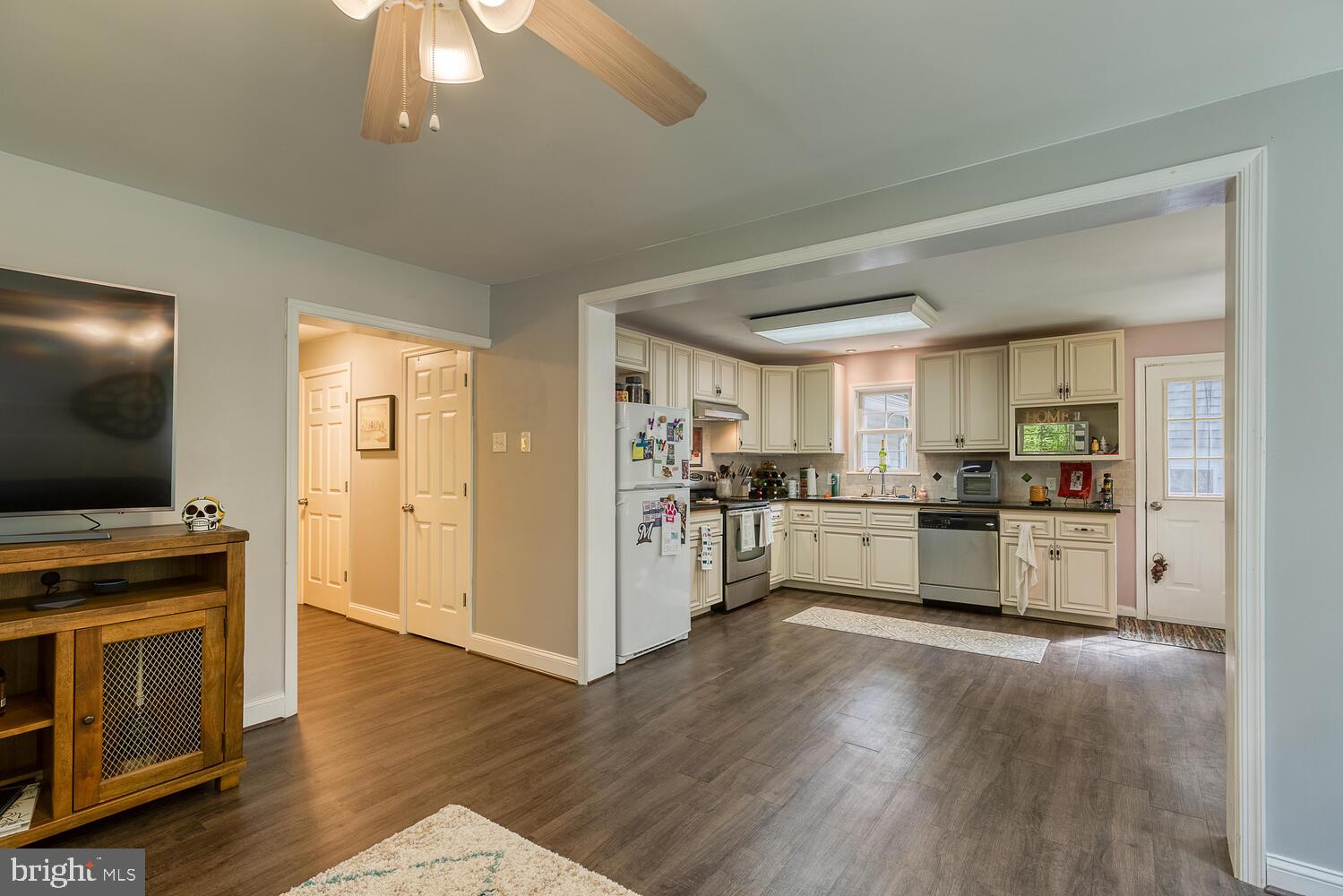 1848 Courthouse Road Stafford, VA 22554 - Photo 13 of 37