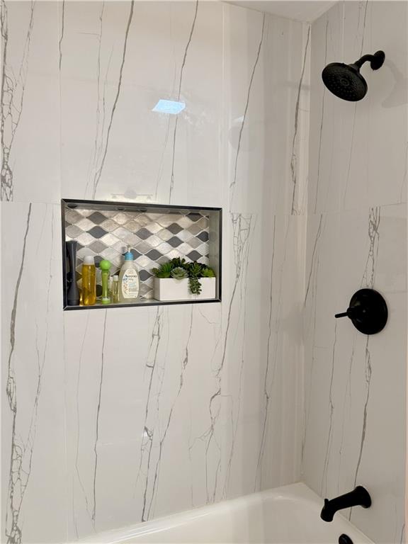 3188 Delmar Lane Northwest Atlanta, GA 30311 - Photo 12 of 16 a view of a hallway