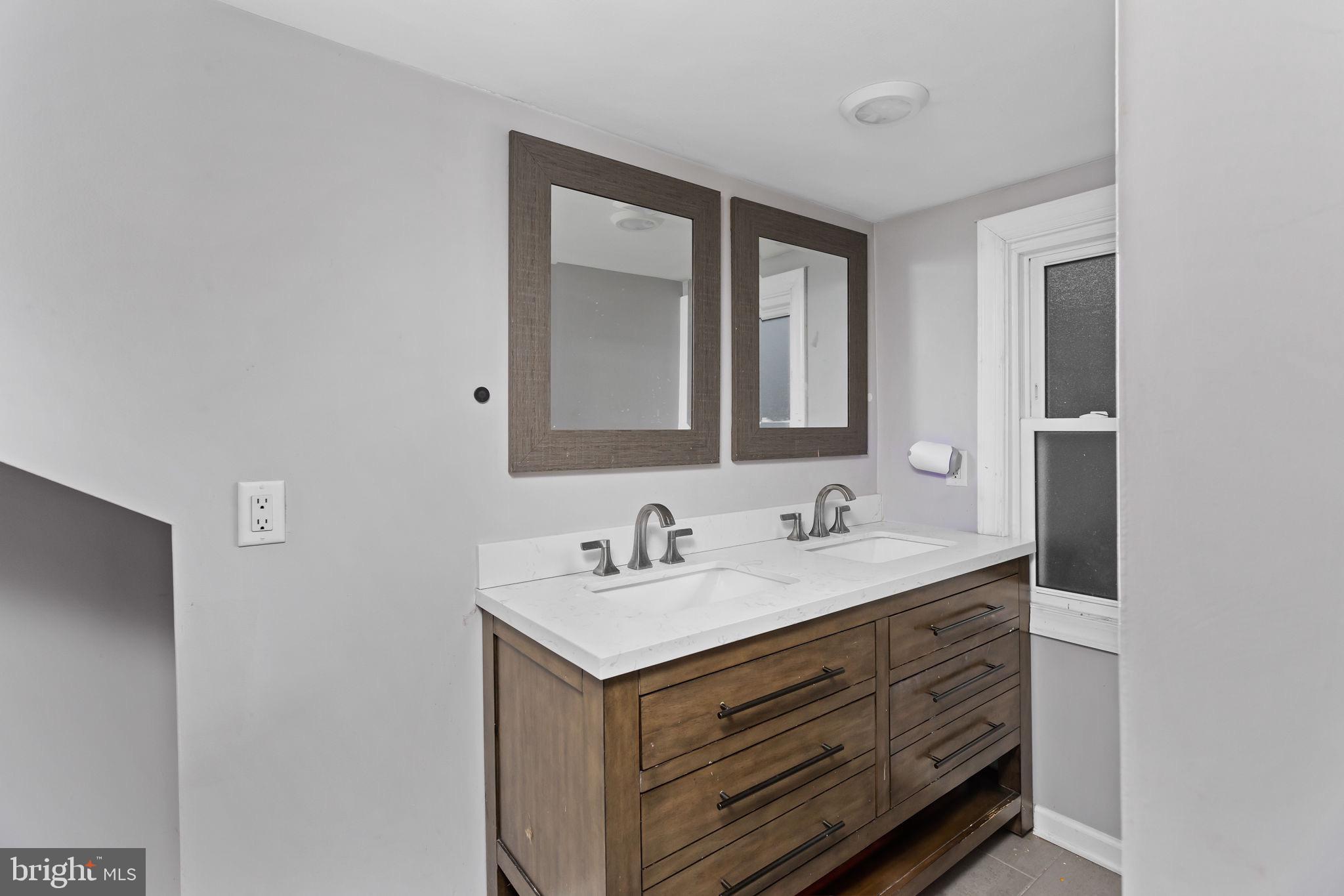55 Finley Avenue Hamilton, NJ 08610 - Photo 14 of 27