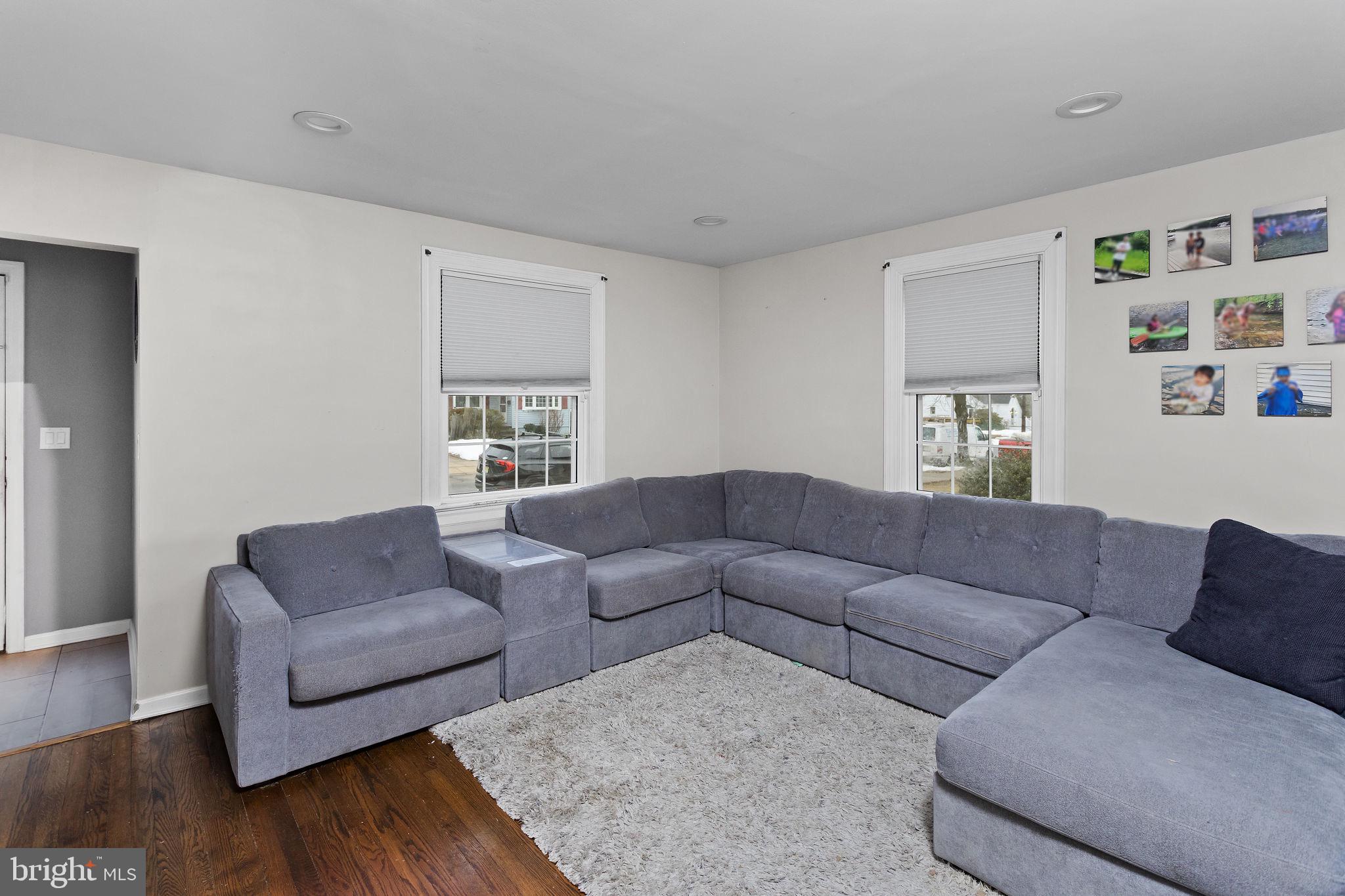 55 Finley Avenue Hamilton, NJ 08610 - Photo 5 of 27 Family Room