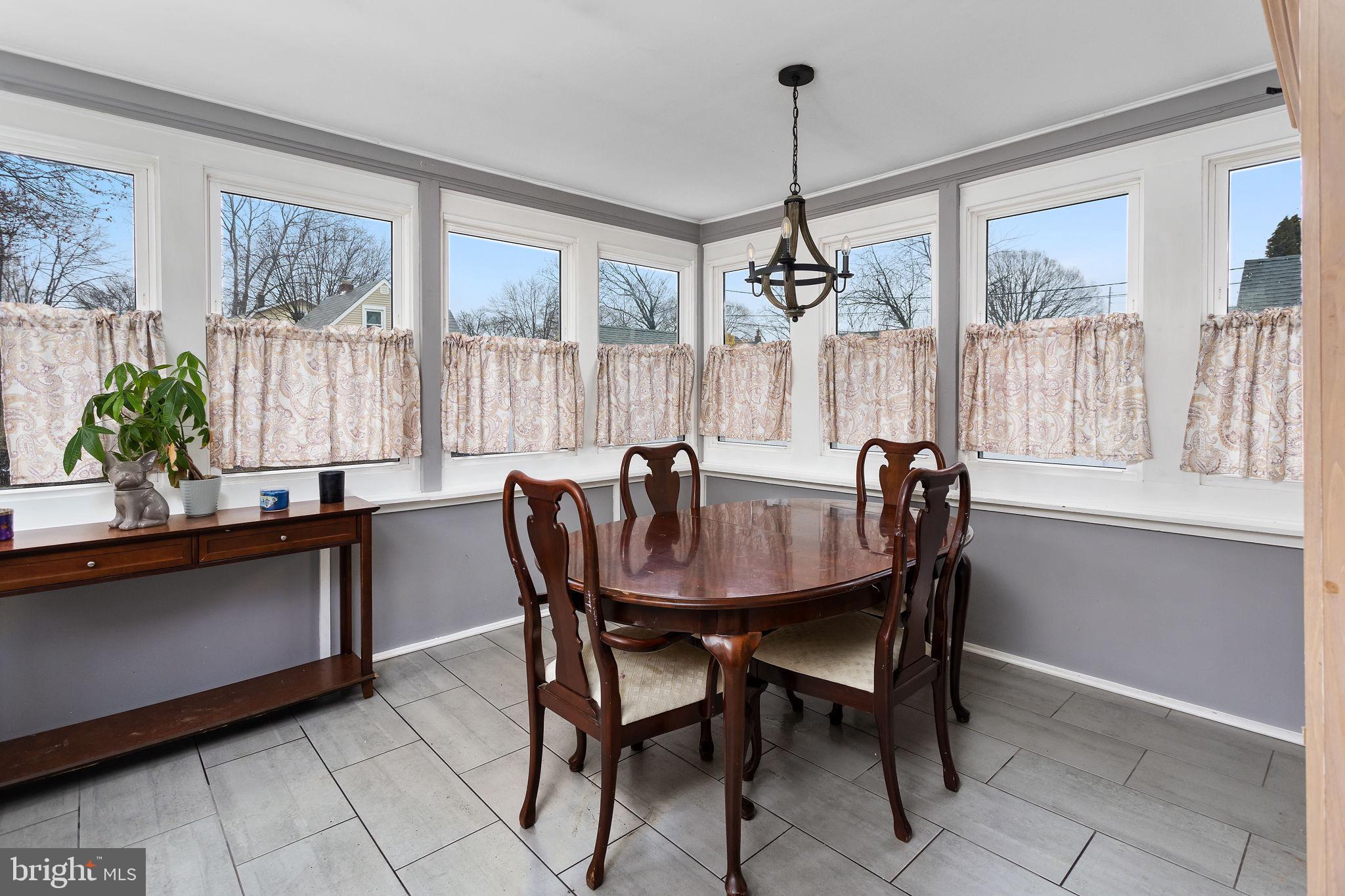 55 Finley Avenue Hamilton, NJ 08610 - Photo 8 of 27 All Seasons room off kitchen
