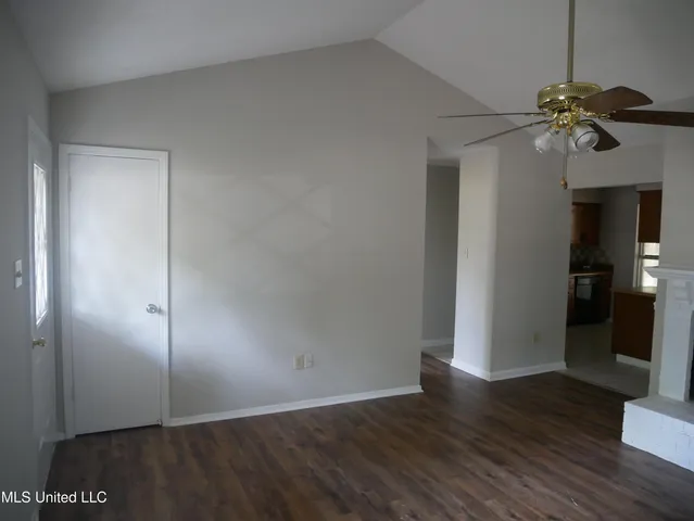 $1,350 | 3530 Lakehurst Drive, Horn Lake, MS 38637